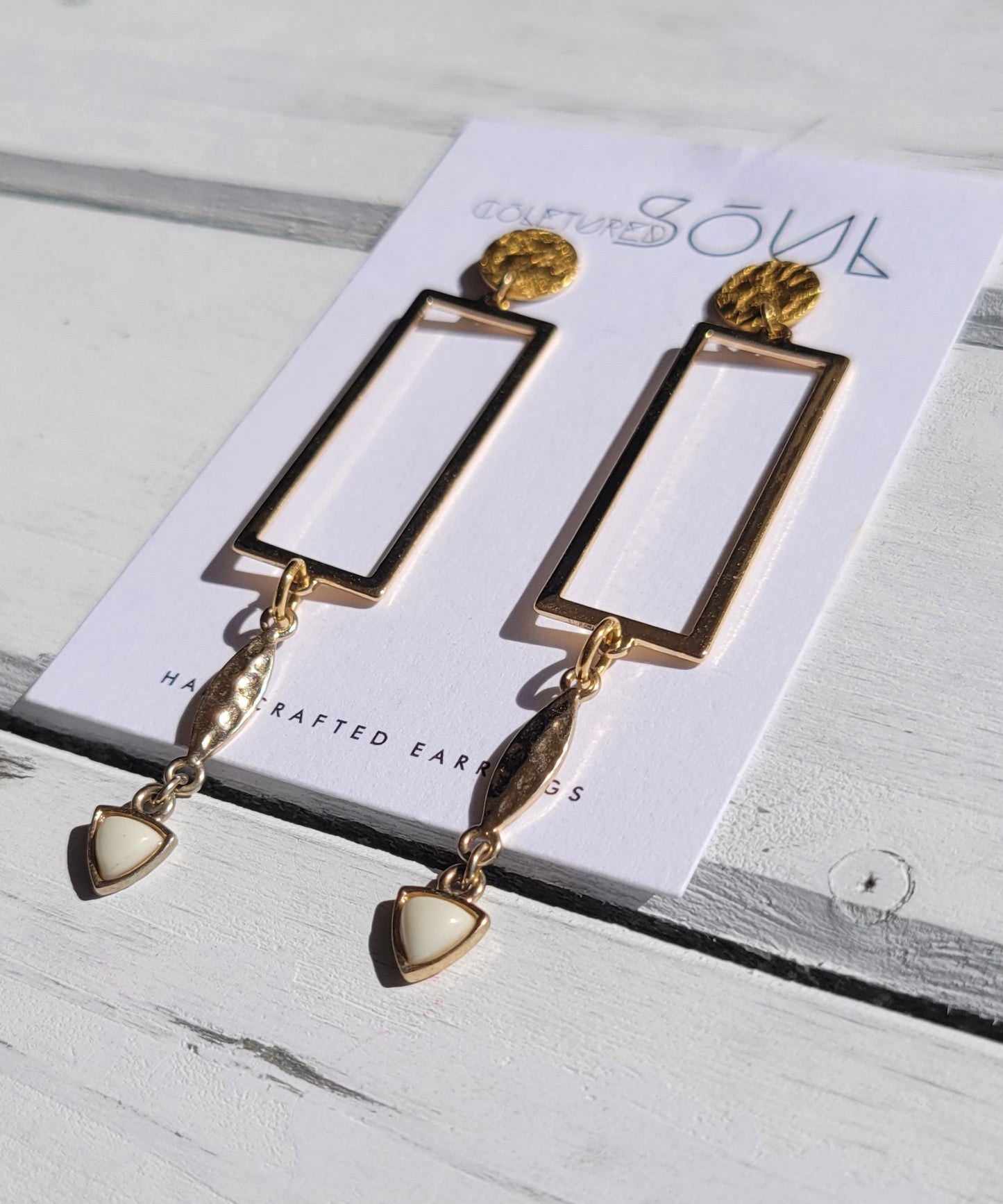 Geo Chic - Sleek Ivory