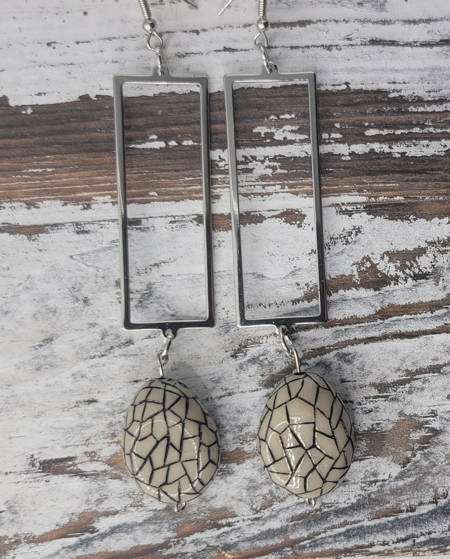Geo Chic - Sleek Stone
