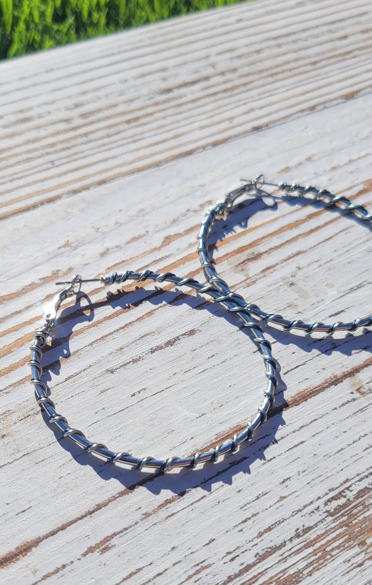 Hoops - Get Wired! Silver & Navy