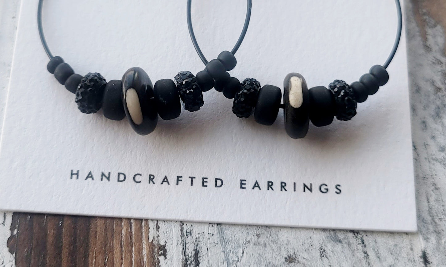 Black Wire - B & W Glitz