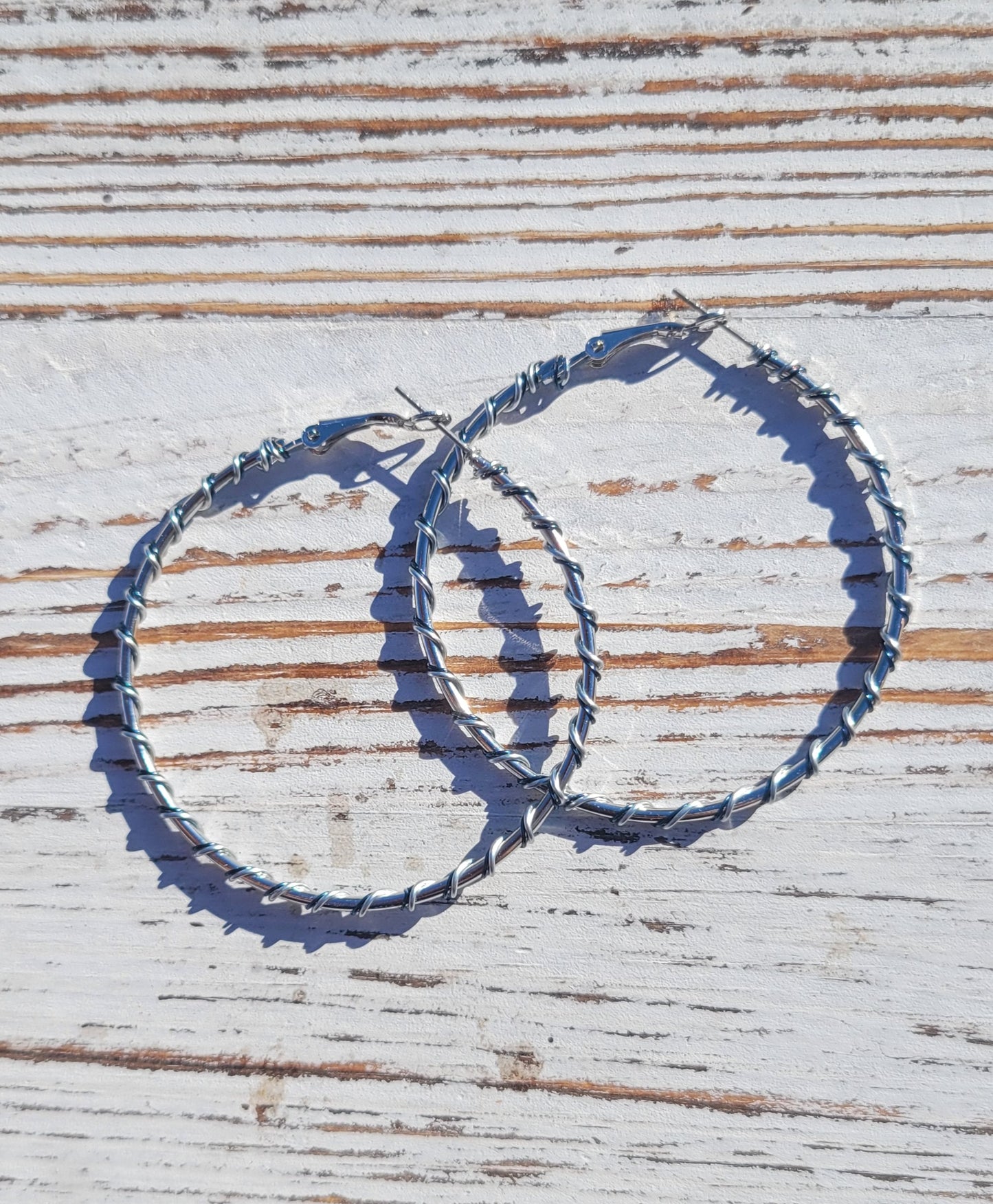 Hoops - Get Wired! Silver & Navy