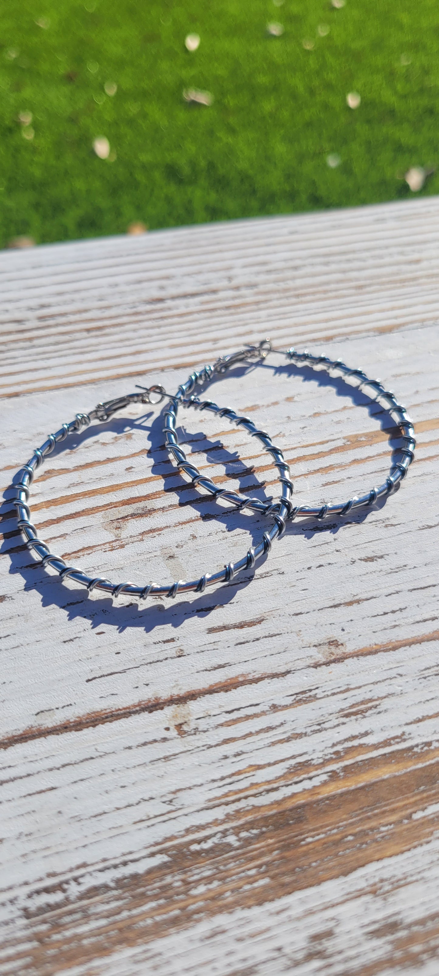 Hoops - Get Wired! Silver & Navy