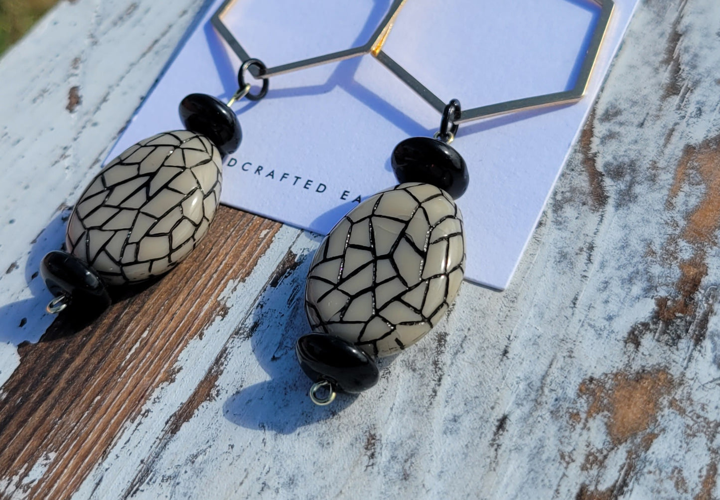 Geo Chic - Black Stone