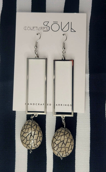 Geo Chic - Sleek Stone